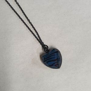 Black and blue tiger stripe heart necklace